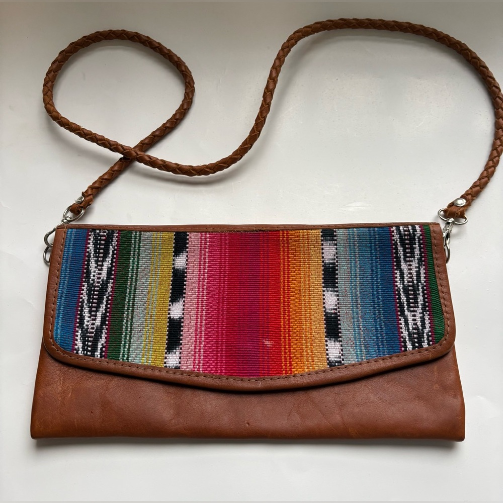 Nina & Company Guatemala artisan Baja date night shoulder Crossbody Clutch bag